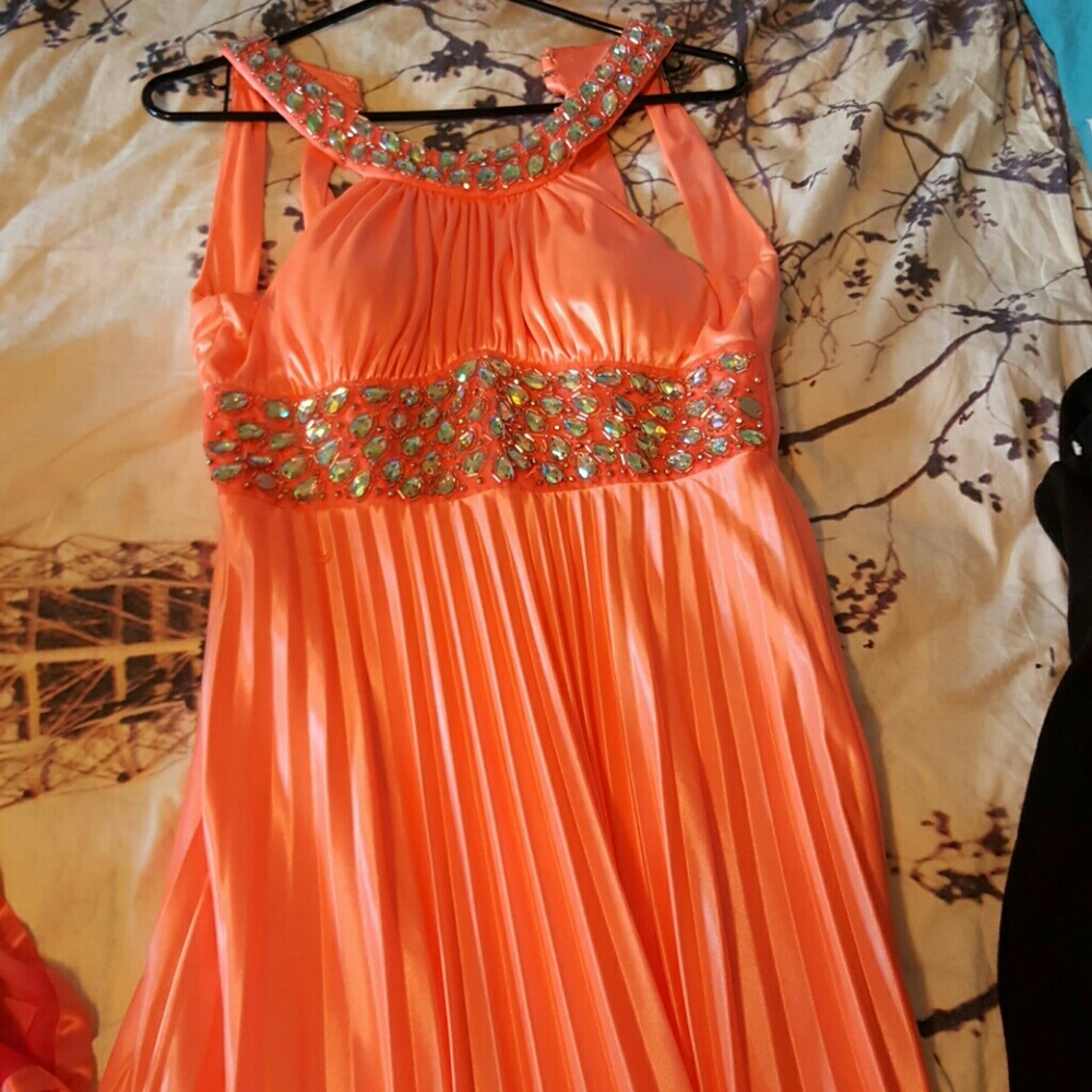 Junior prom dress
